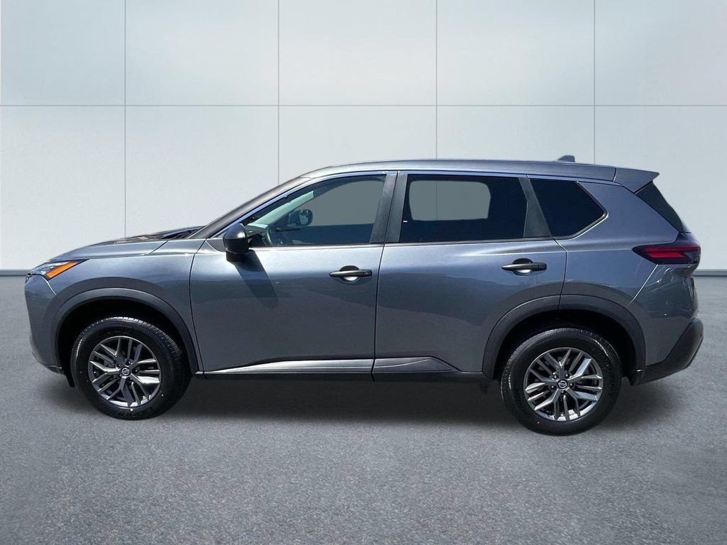 Used 2021 Nissan Rogue S FWD image 3