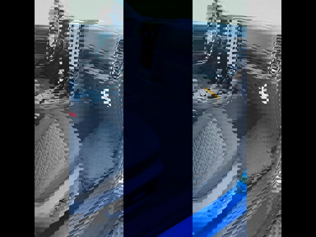 New 2025 Ford Ranger XLT w/ Equipment Group 301A High image 16