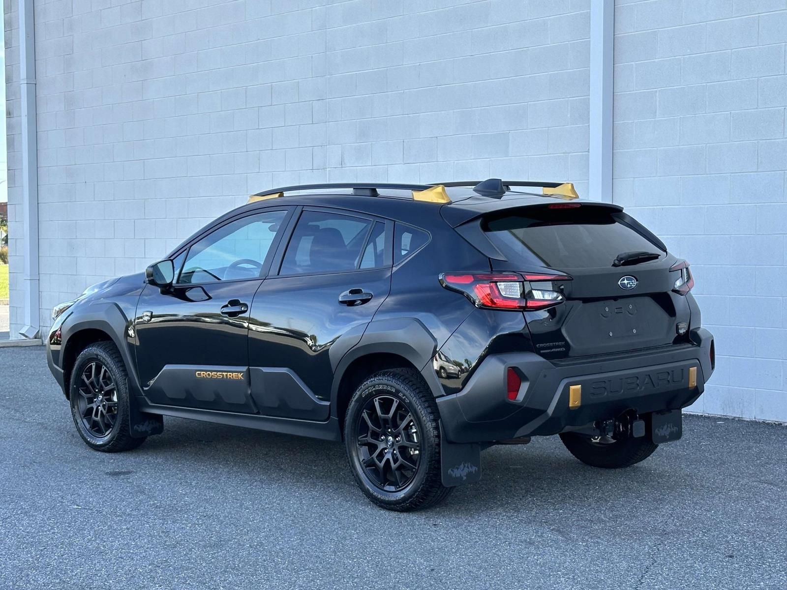 Used 2024 Subaru Crosstrek 2.5i Wilderness w/ Wilderness Package image 5