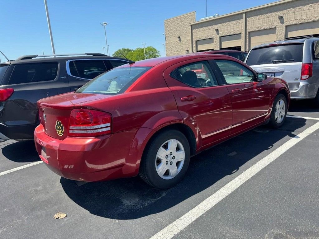 Used 2008 Dodge Avenger SE w/ Easy Clean Seat Group FWD image 2