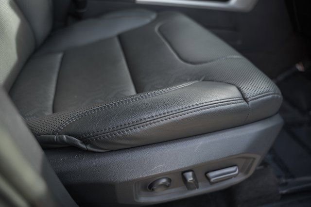 Used 2024 Toyota Tundra SR5 w/ SR5 Premium Package image 33