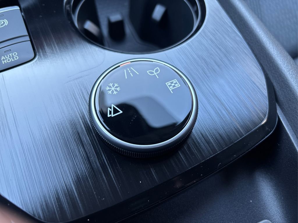 New 2026 Nissan Rogue SV image 24