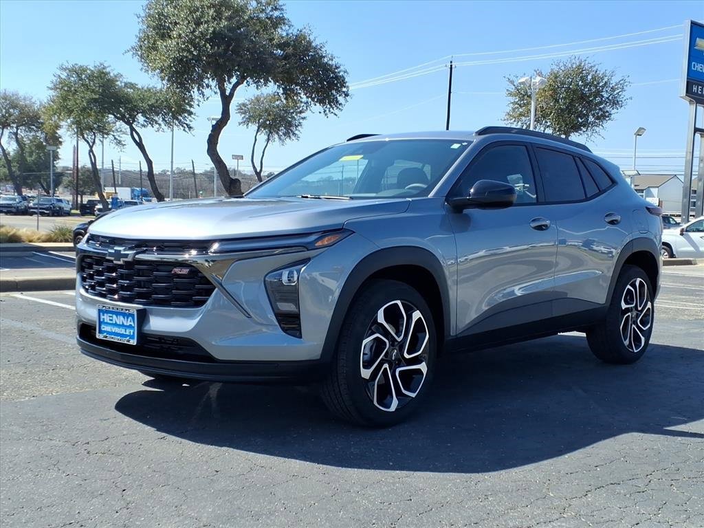 New 2026 Chevrolet Trax RS image 3