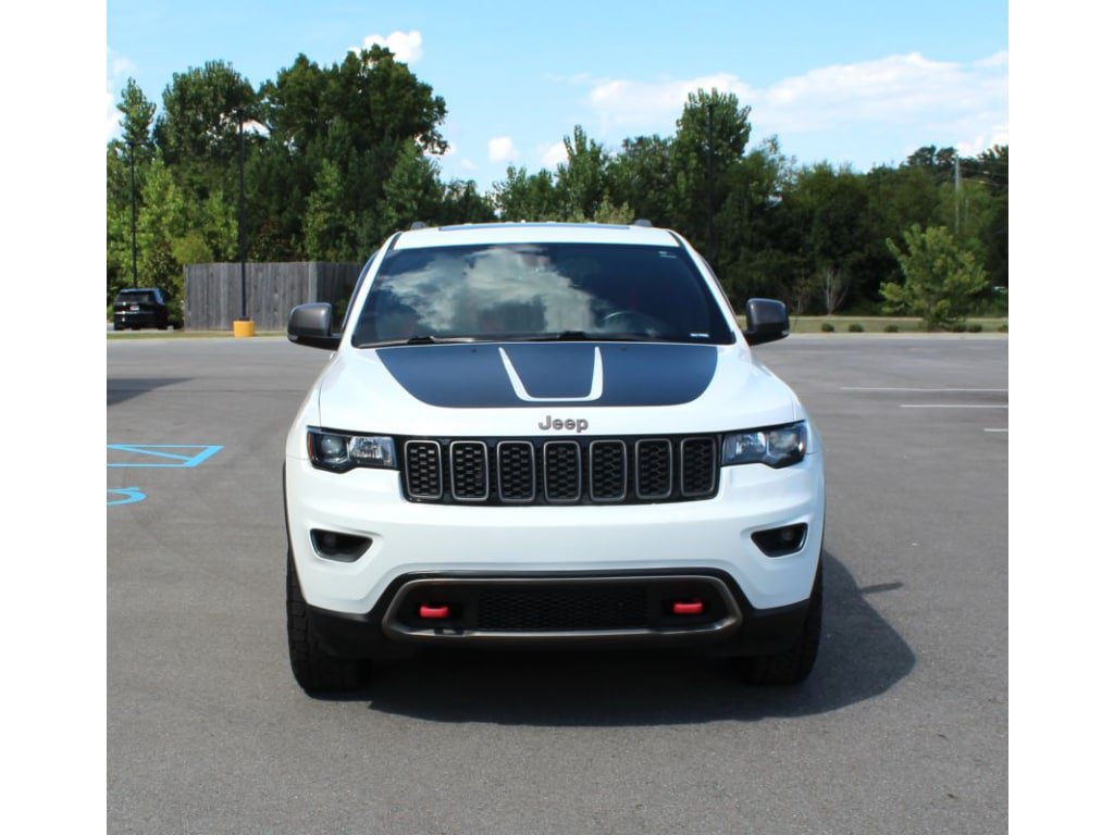 Used 2019 Jeep Grand Cherokee Trailhawk AWD/4WD image 2