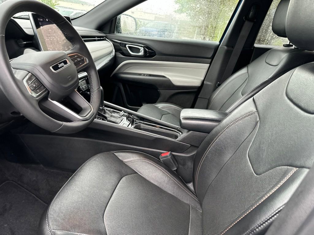 Used 2023 Jeep Compass Limited AWD/4WD image 8