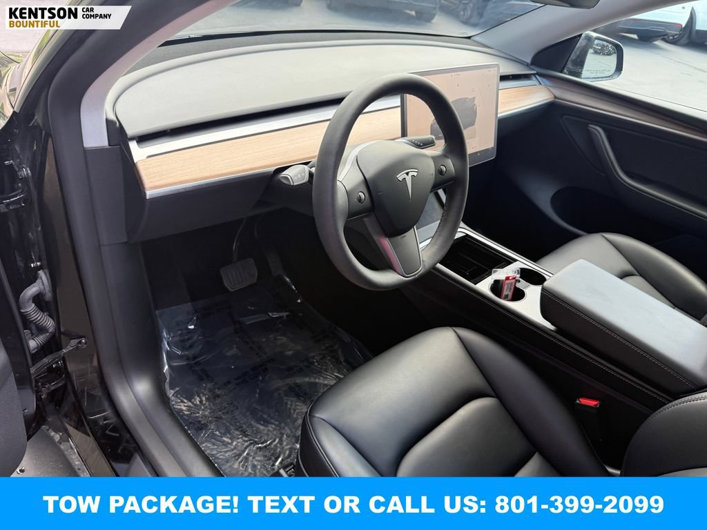 Used 2025 Tesla Model Y Long Range AWD/4WD image 29