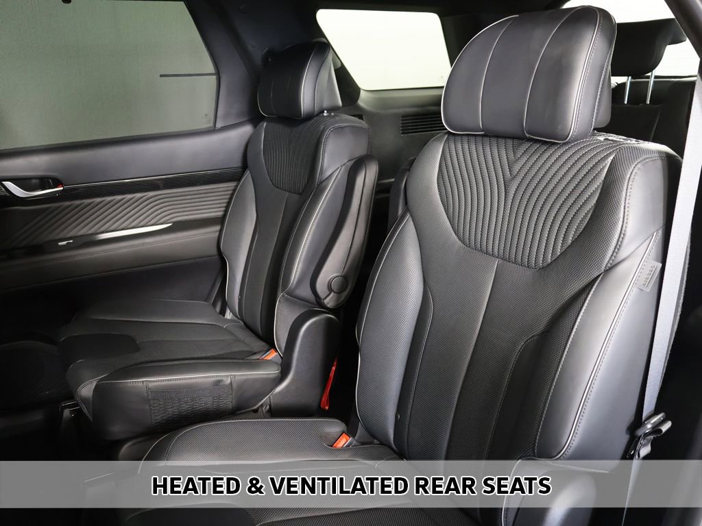 Used 2024 Hyundai Palisade Calligraphy image 13