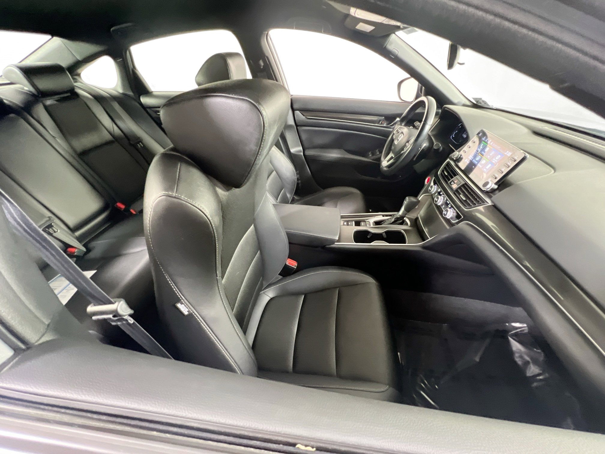 Used 2022 Honda Accord Sport image 25