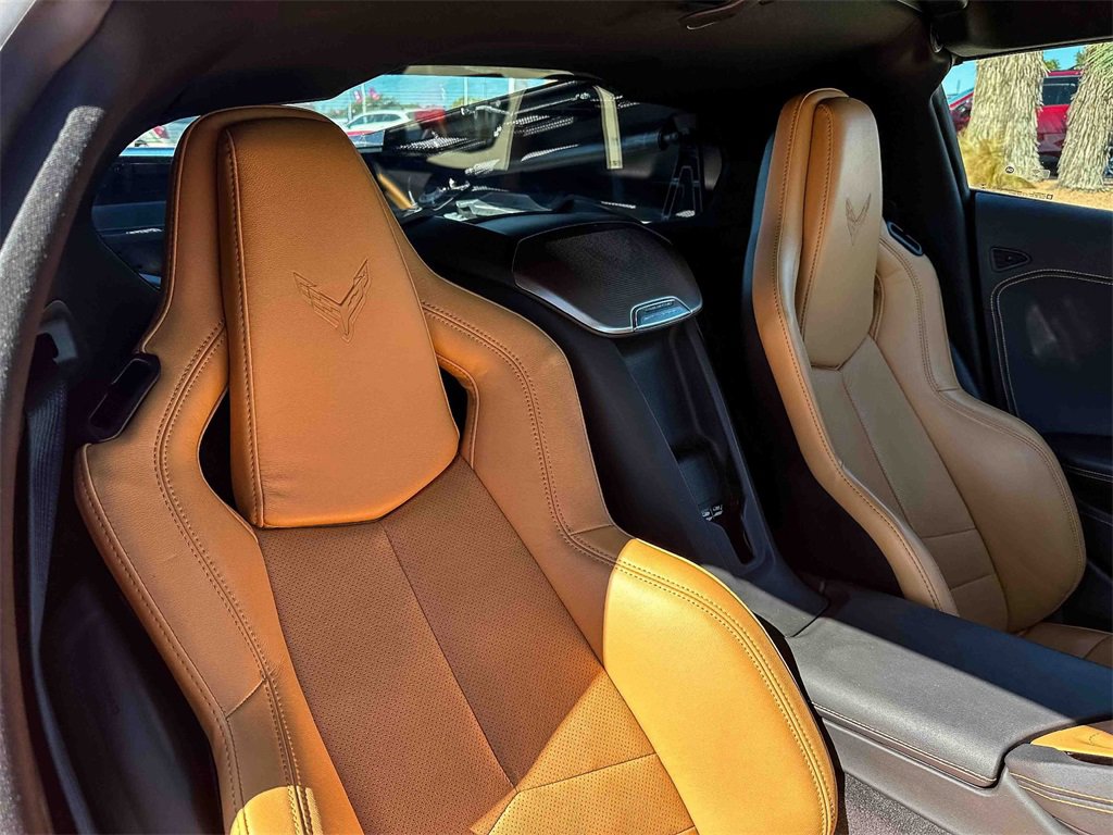 Used 2020 Chevrolet Corvette Stingray Preferred Cpe w/ 2LT Preferred Equipment Group image 19