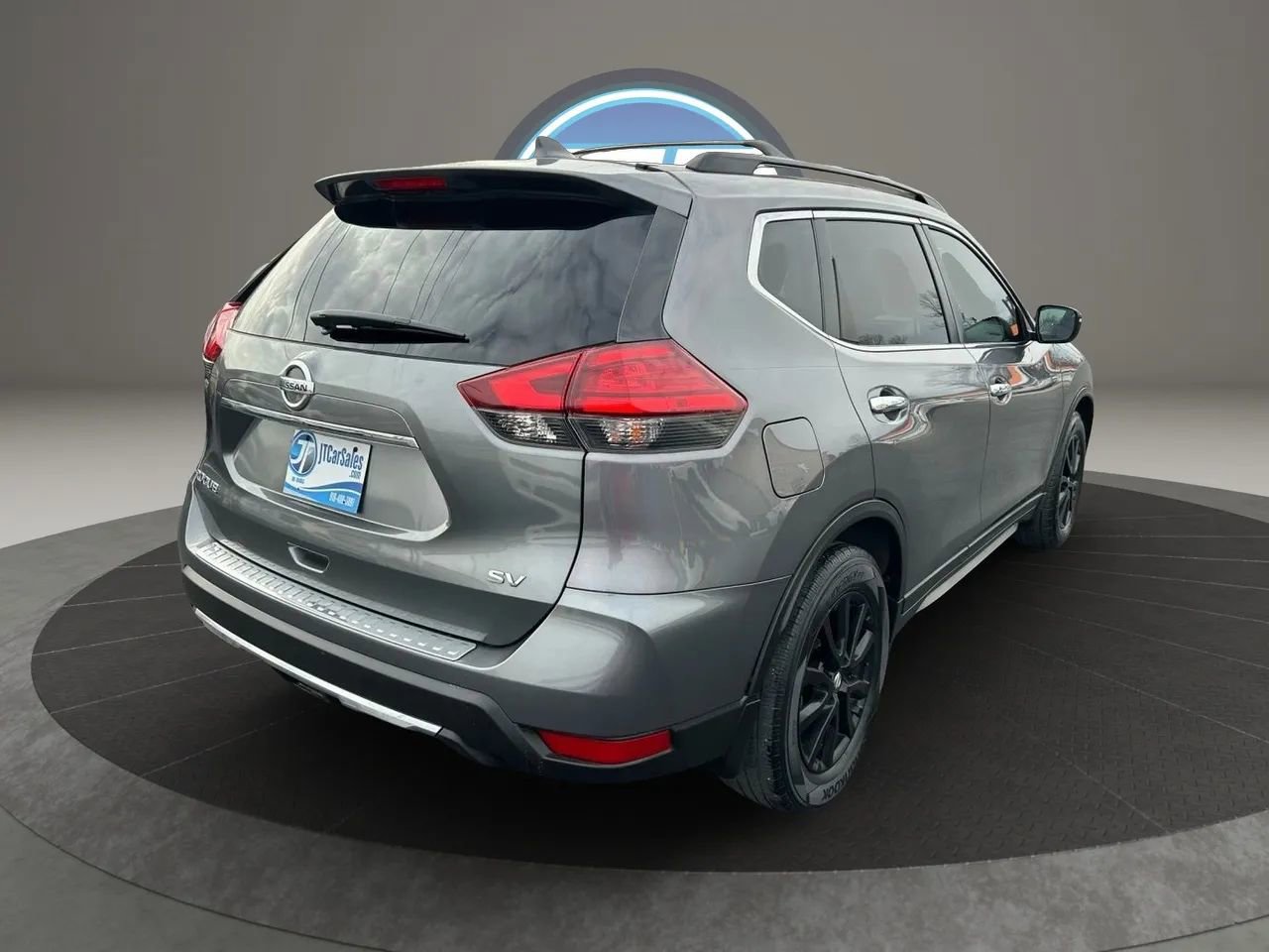 Used 2017 Nissan Rogue SV w/ Midnight Edition Package image 7