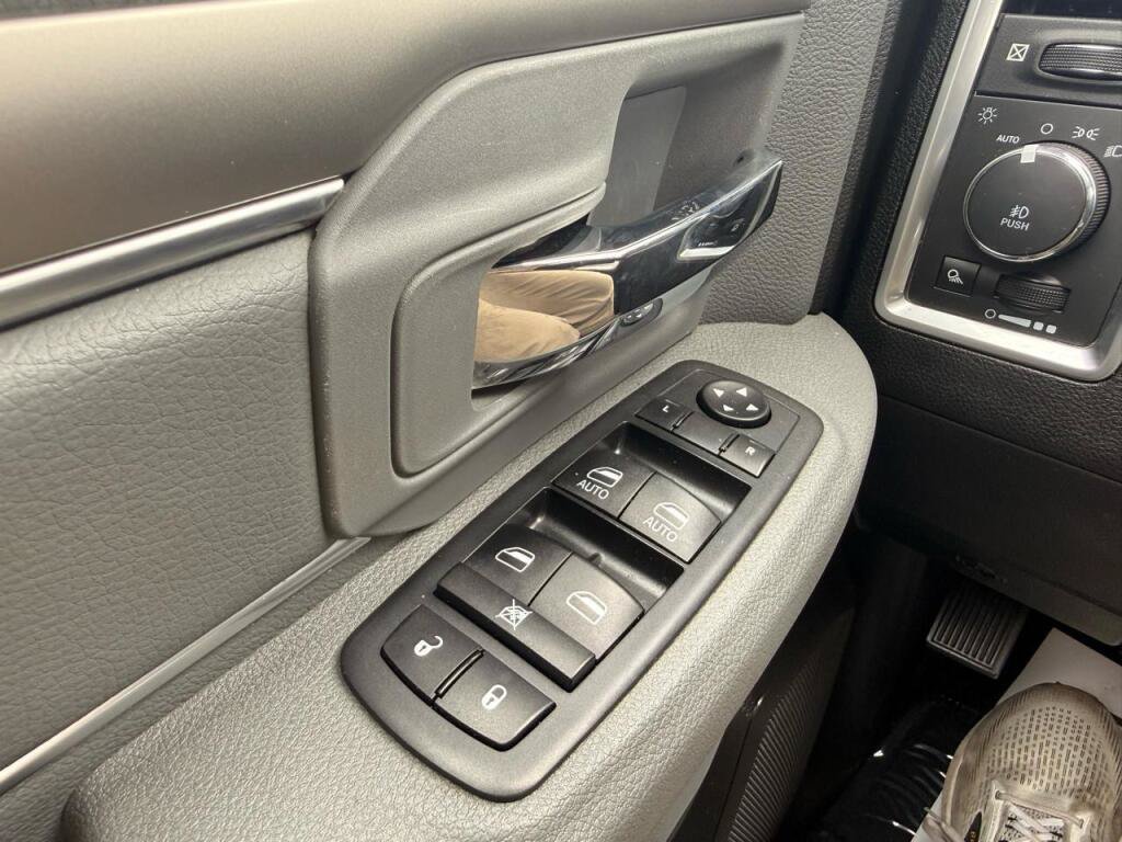 Used 2019 RAM 1500 Classic Warlock AWD/4WD image 20