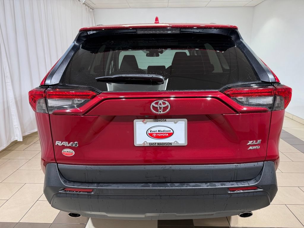 Certified 2023 Toyota RAV4 XLE w/ Convenience Package AWD/4WD image 4