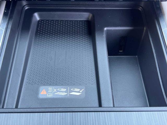 New 2026 GMC Acadia Elevation w/ Elevation Premium Package image 7