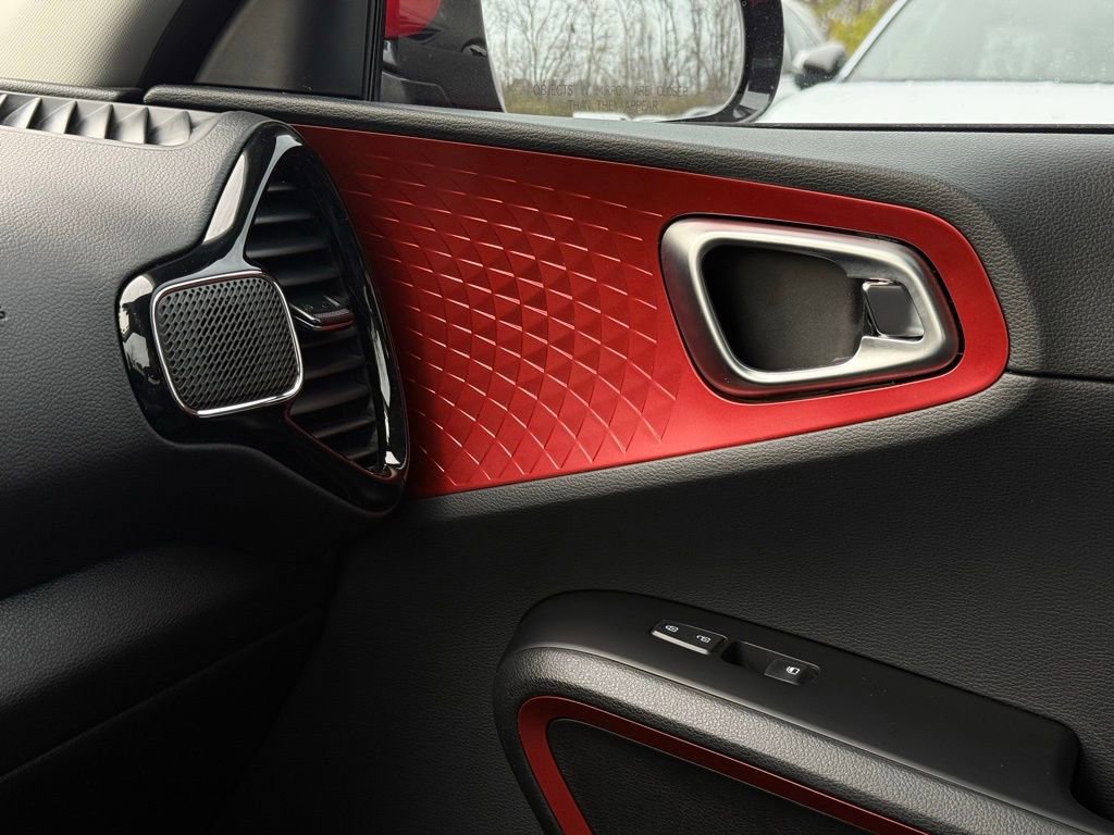 Certified 2024 Kia Soul GT-Line image 40