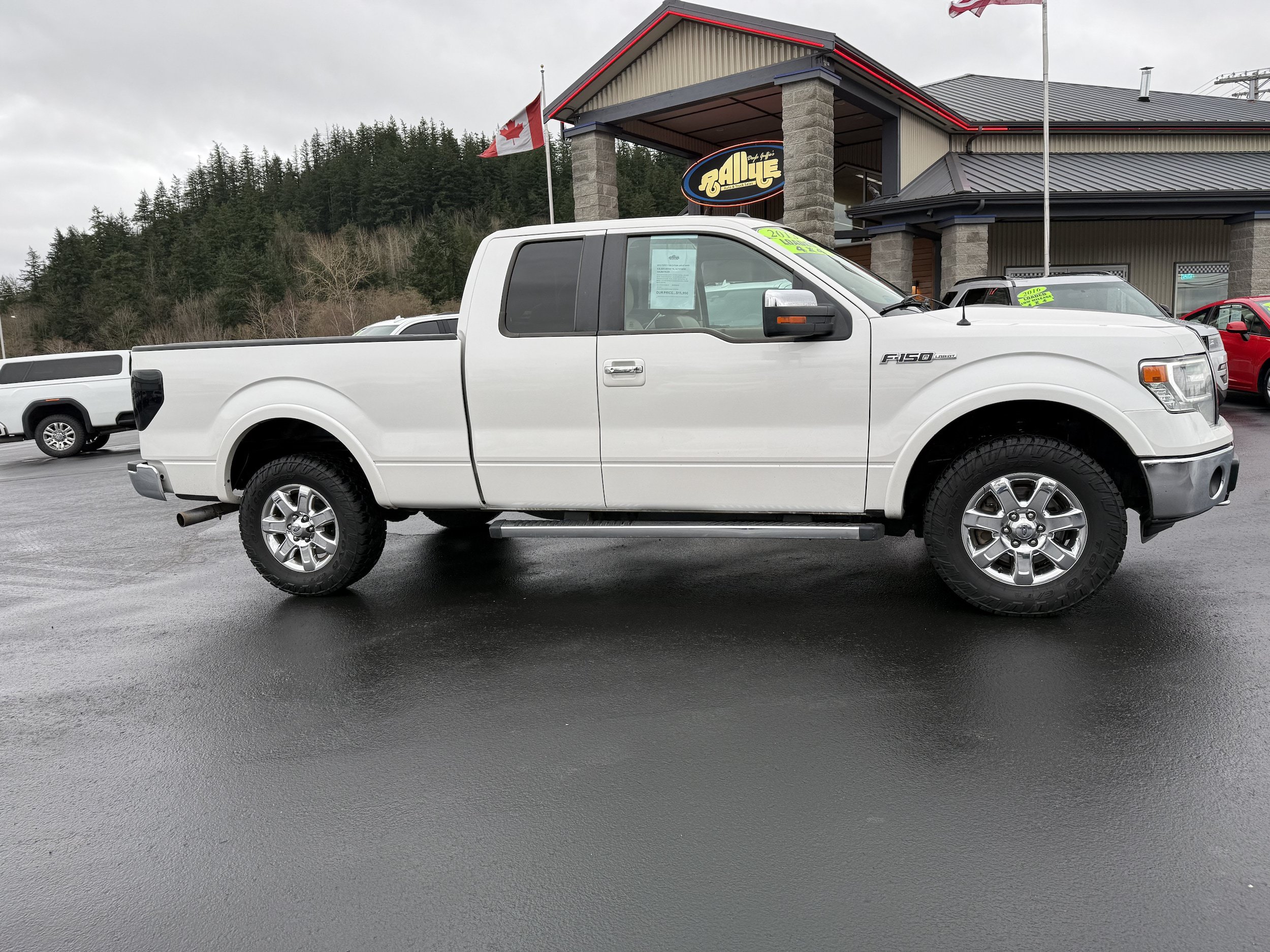 Used 2013 Ford F150 Lariat w/ Luxury Equipment Group AWD/4WD image 4