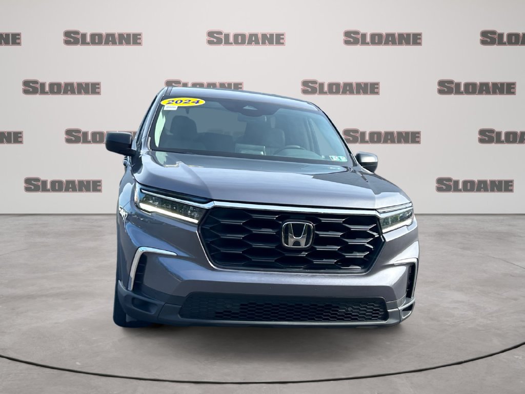 Used 2024 Honda Pilot LX image 8