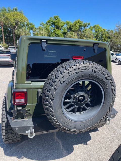 Used 2021 Jeep Wrangler Unlimited Sahara image 3