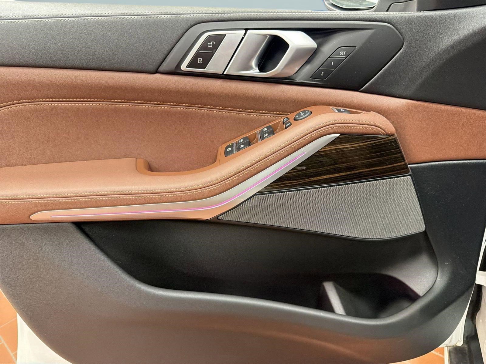 Certified 2024 BMW X5 xDrive40i w/ Premium Package image 13