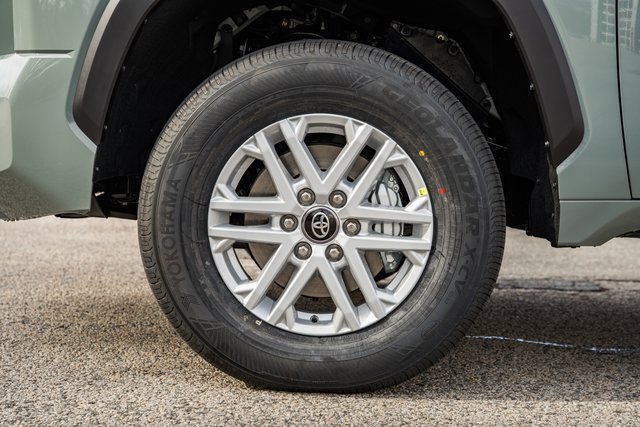 New 2026 Toyota Tundra SR5 image 16