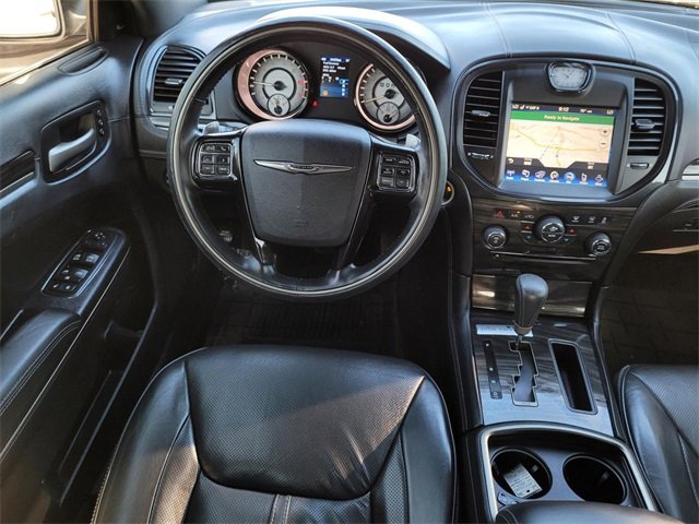 Used 2013 Chrysler 300 C image 19