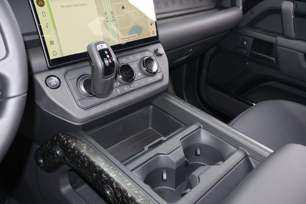 New 2026 Land Rover Defender 110 OCTA AWD/4WD image 26