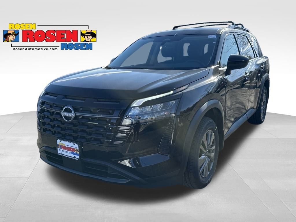 New 2026 Nissan Pathfinder SV image 1