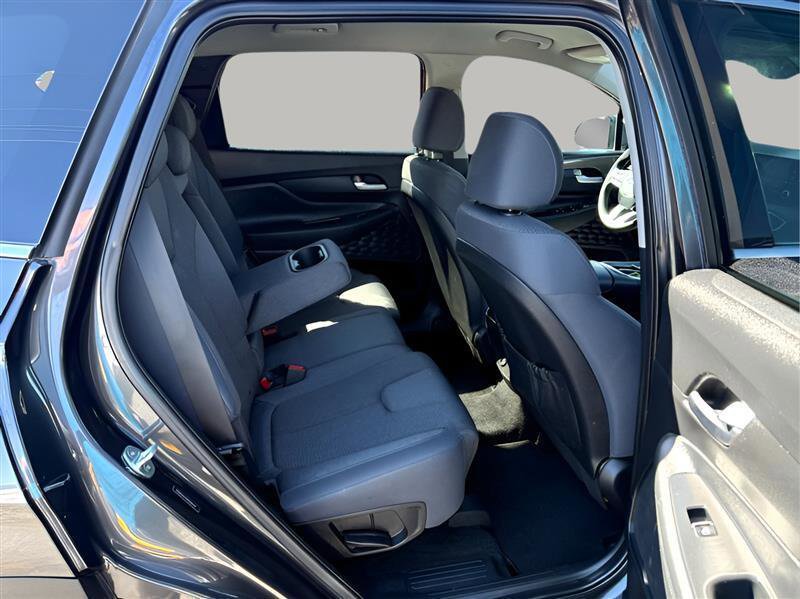 Used 2022 Hyundai Santa Fe SEL FWD image 20