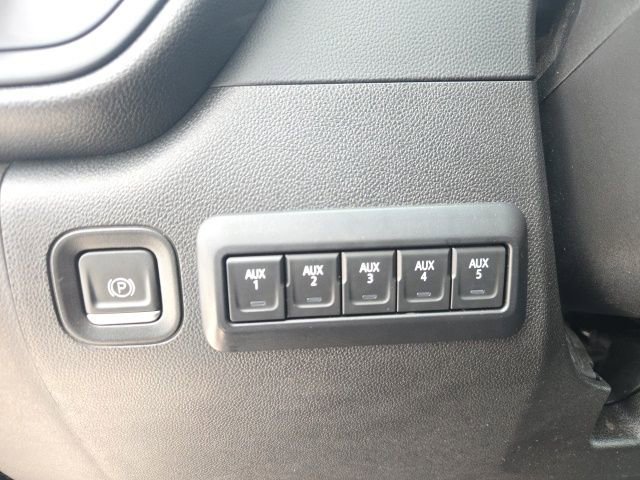 Used 2024 GMC Sierra 2500 Pro w/ X31 Off-Road Package image 46