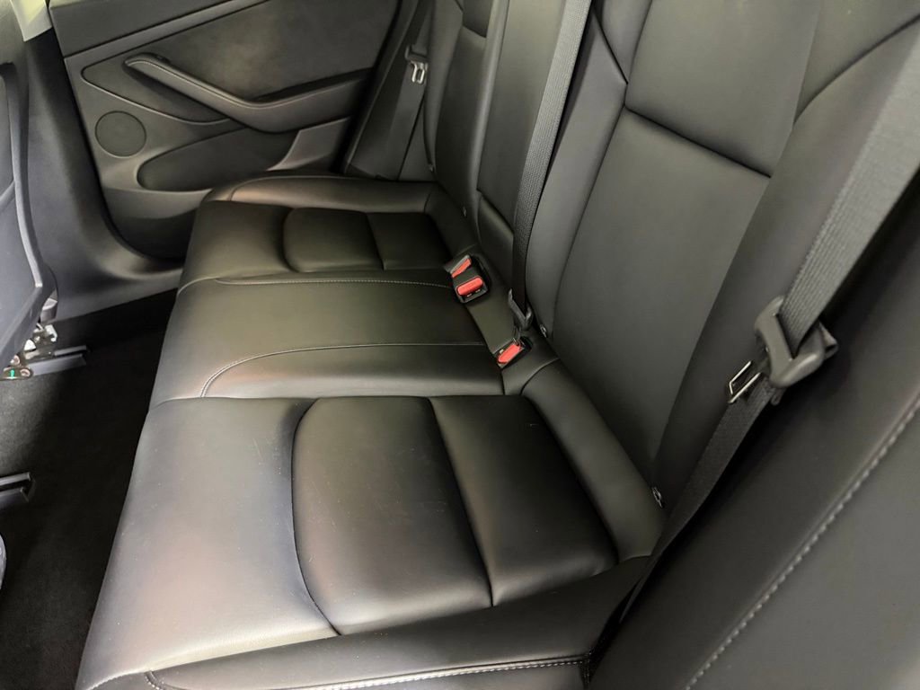 Used 2022 Tesla Model 3 image 26