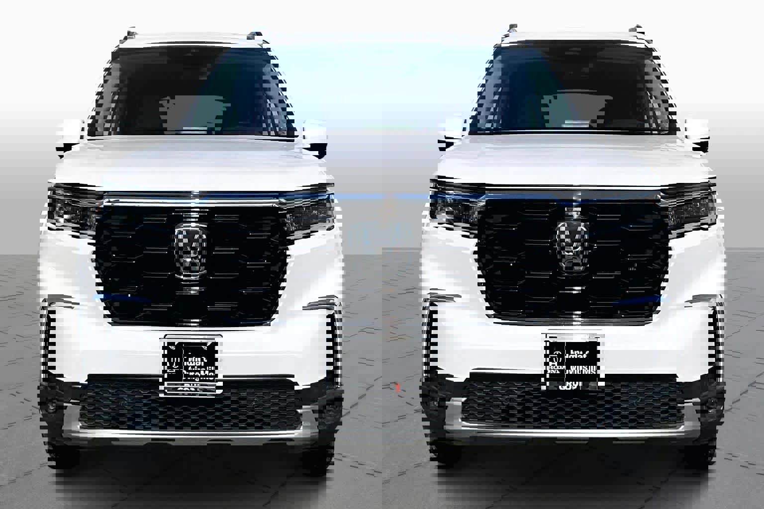 Used 2023 Honda Pilot Touring image 4