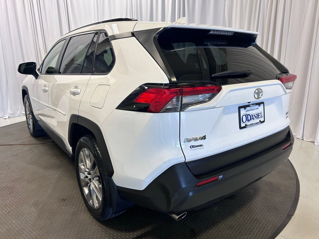 Used 2020 Toyota RAV4 XLE Premium AWD/4WD image 27