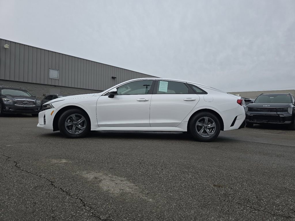 Used 2023 Kia K5 LXS image 10