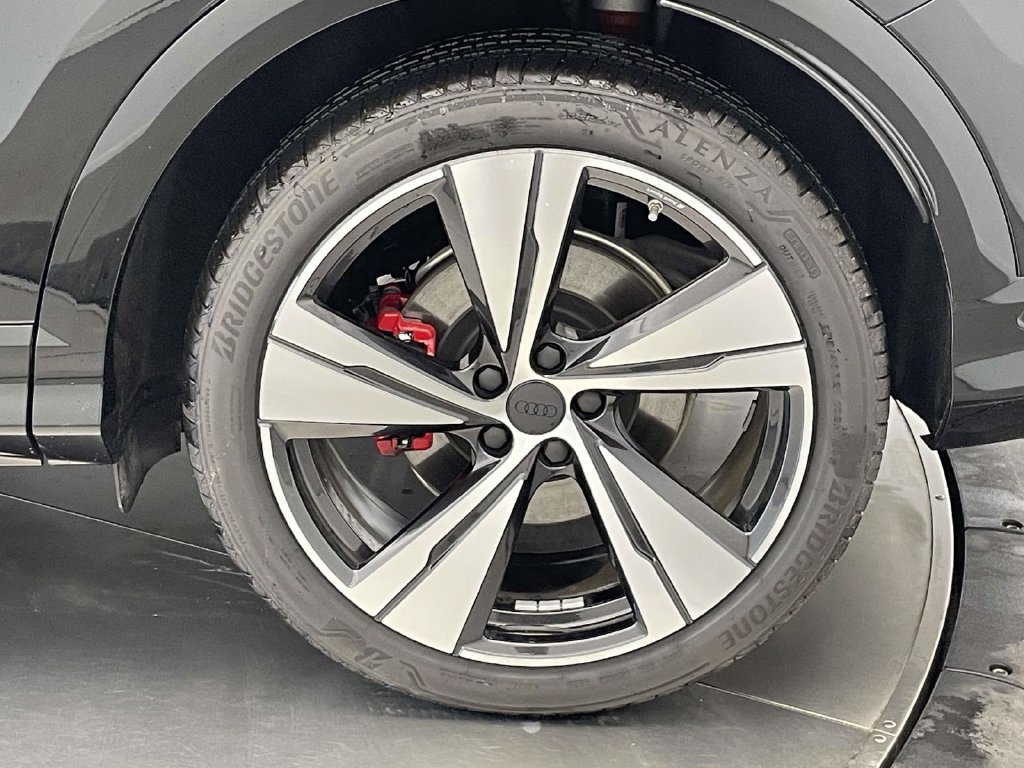 New 2026 Audi SQ5 Premium Plus AWD/4WD image 12