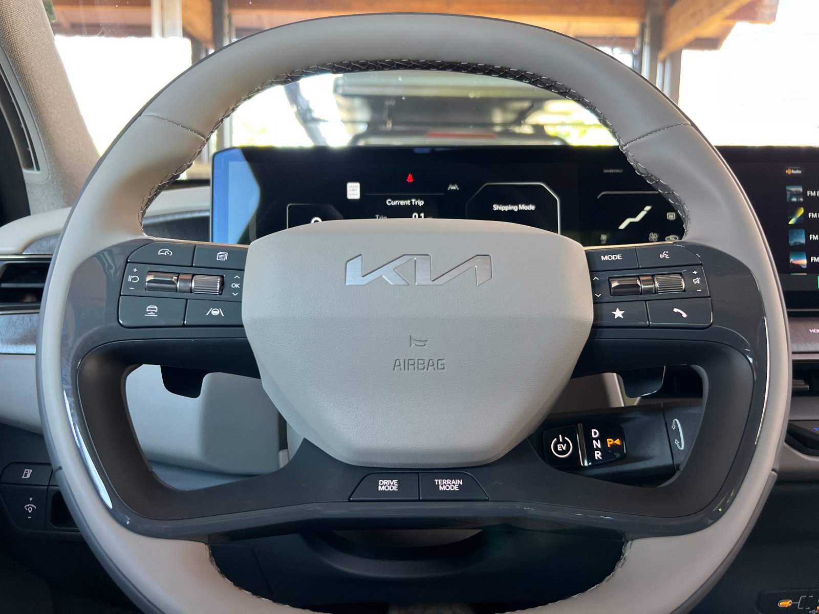 New 2026 Kia EV9 Wind image 24