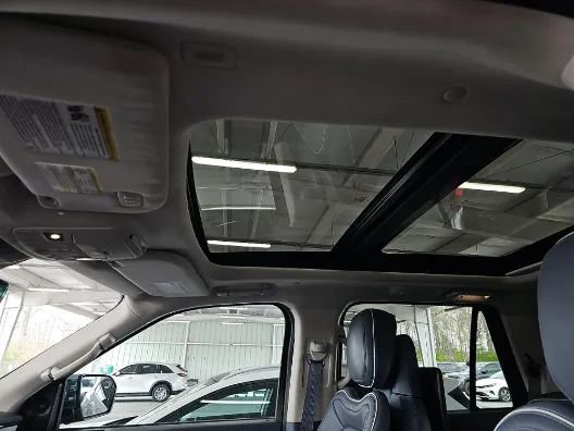 Used 2019 Lincoln Navigator Black Label image 17