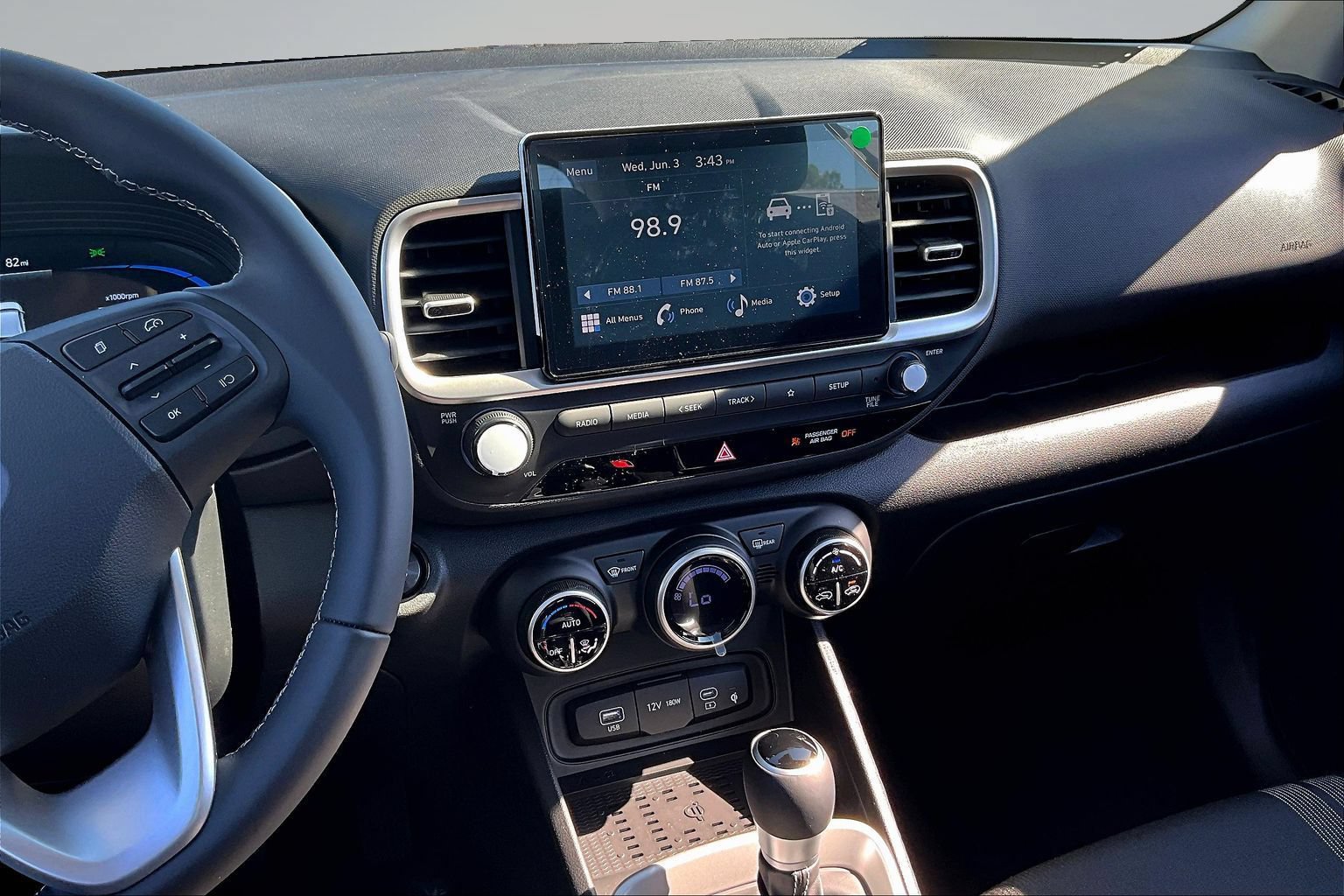New 2026 Hyundai Venue SEL FWD image 8