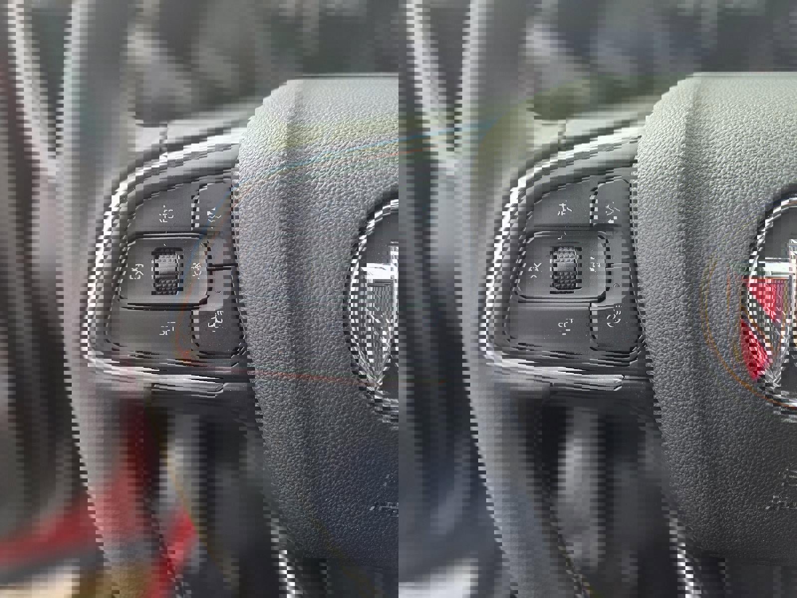 Certified 2023 Buick Envision Avenir image 42