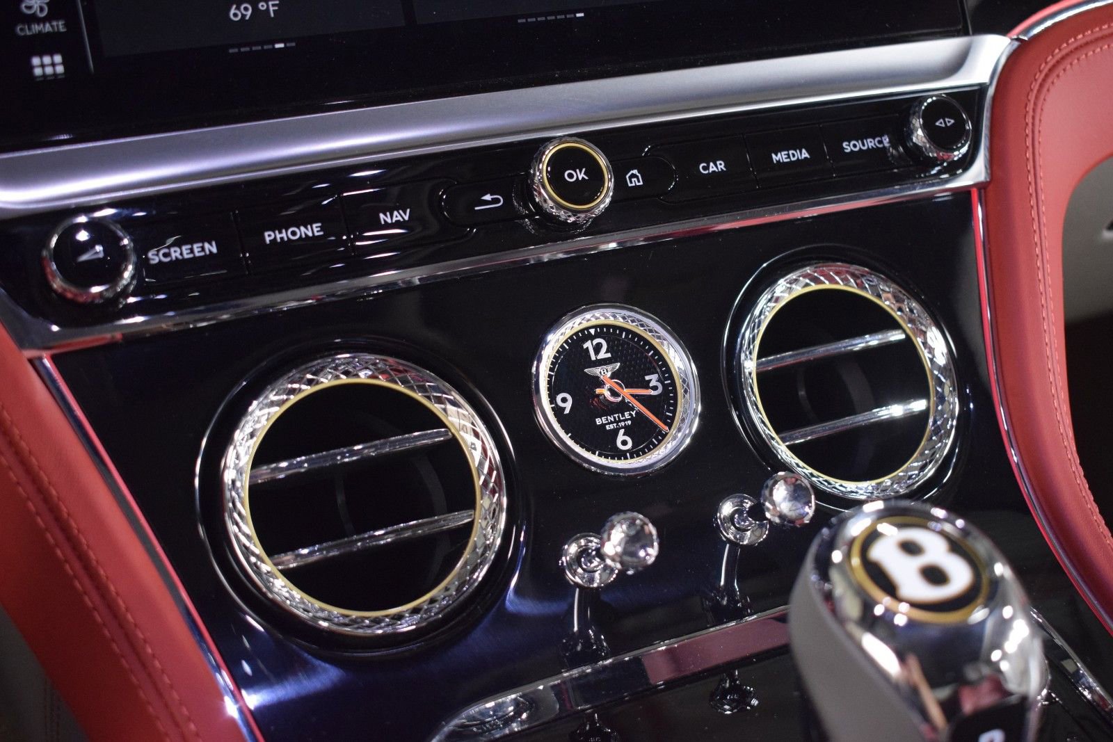 Certified 2020 Bentley Continental GT AWD/4WD image 30