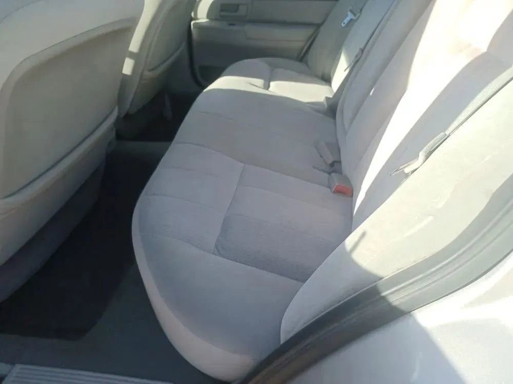 Used 2004 Mercury Grand Marquis GS RWD image 14