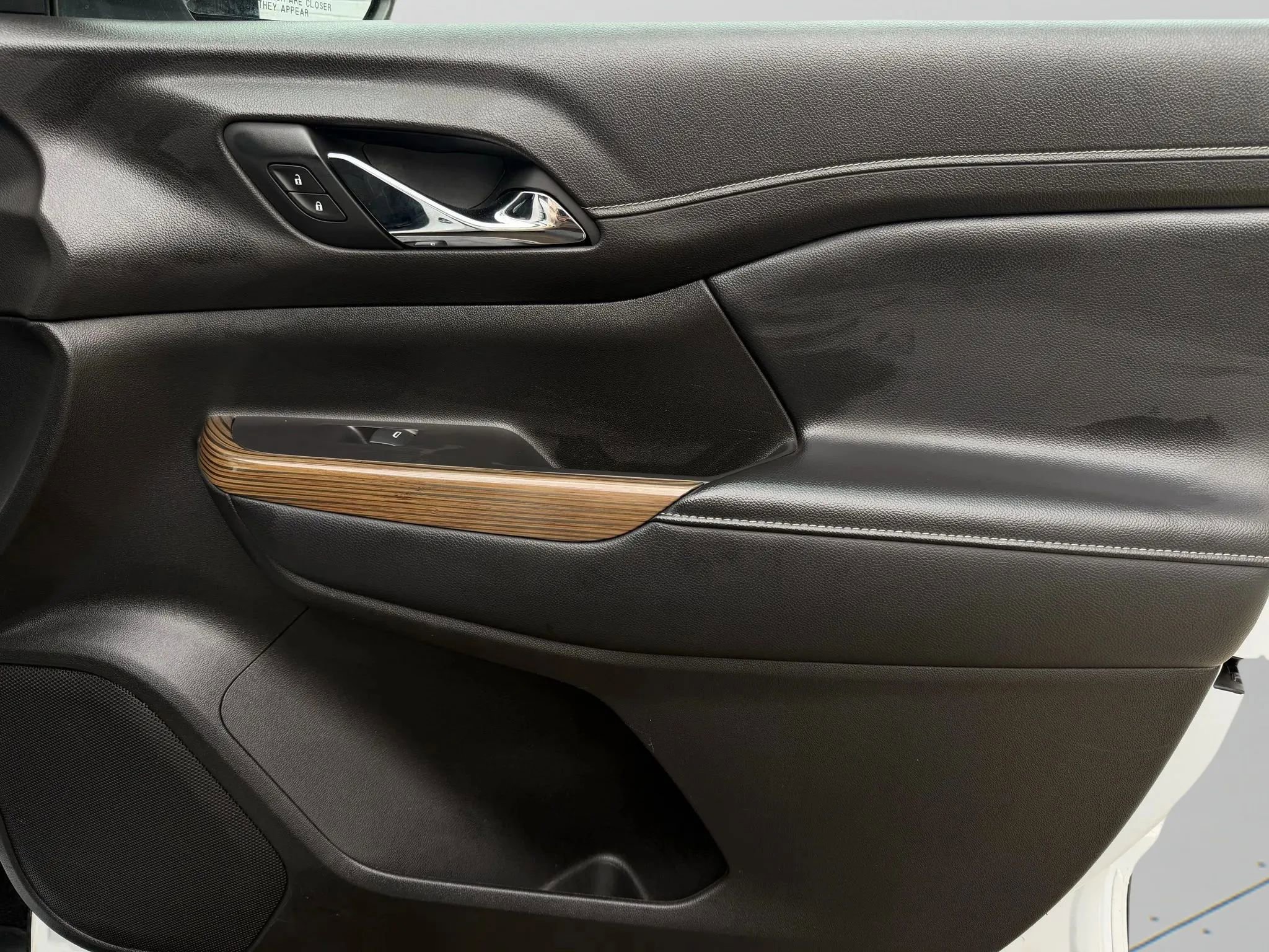 Used 2019 GMC Acadia SLE image 8