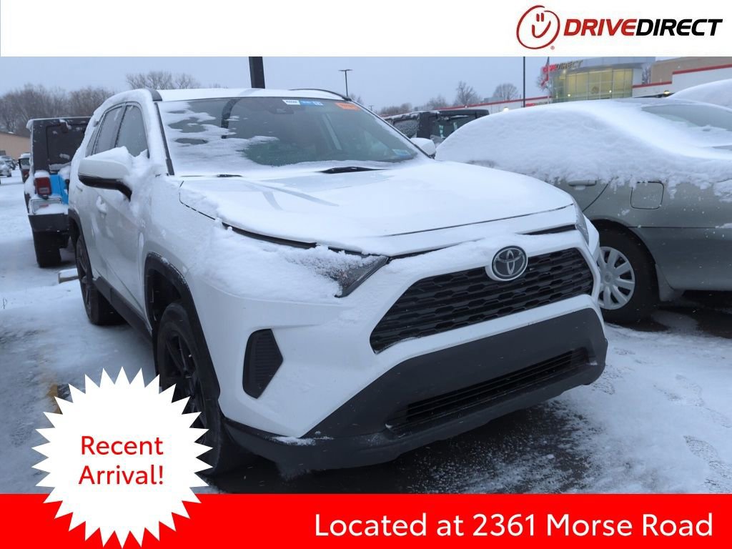 Used 2020 Toyota RAV4 LE w/ Carpet Mat Package