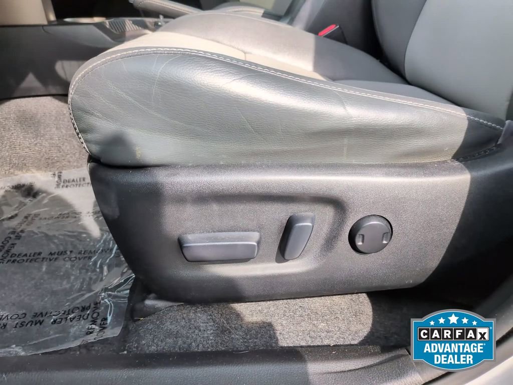 Used 2013 Toyota RAV4 Limited FWD image 14