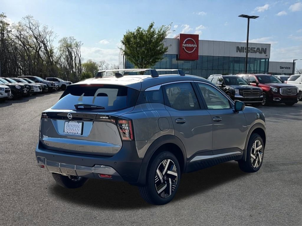 New 2026 Nissan Kicks SV w/ SV Premium Package image 4