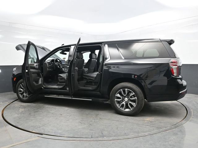 Used 2021 Chevrolet Suburban LT w/ Luxury Package image 50