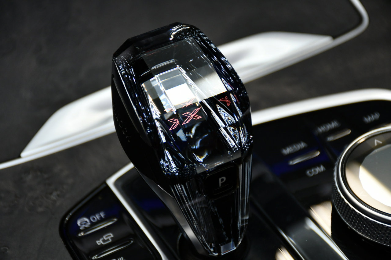 Used 2022 BMW X7 M50i w/ Executive Package image 35