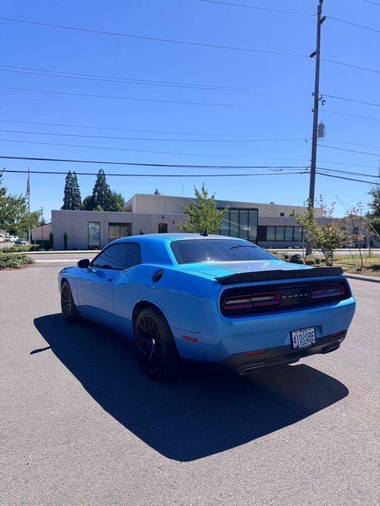 Used 2015 Dodge Challenger R/T Plus RWD image 7