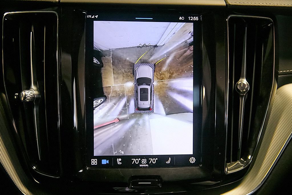 Certified 2024 Volvo XC60 T8 Ultimate image 13