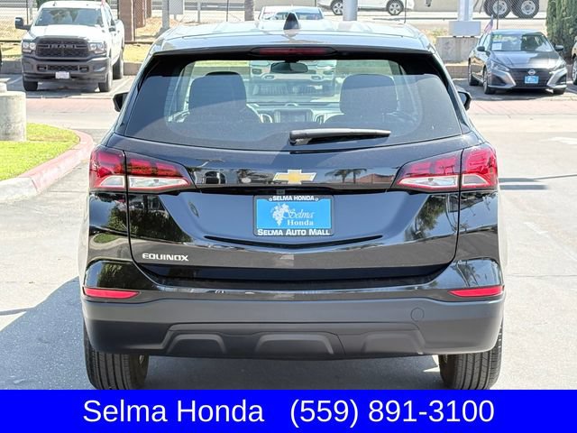 Used 2023 Chevrolet Equinox LS FWD image 6