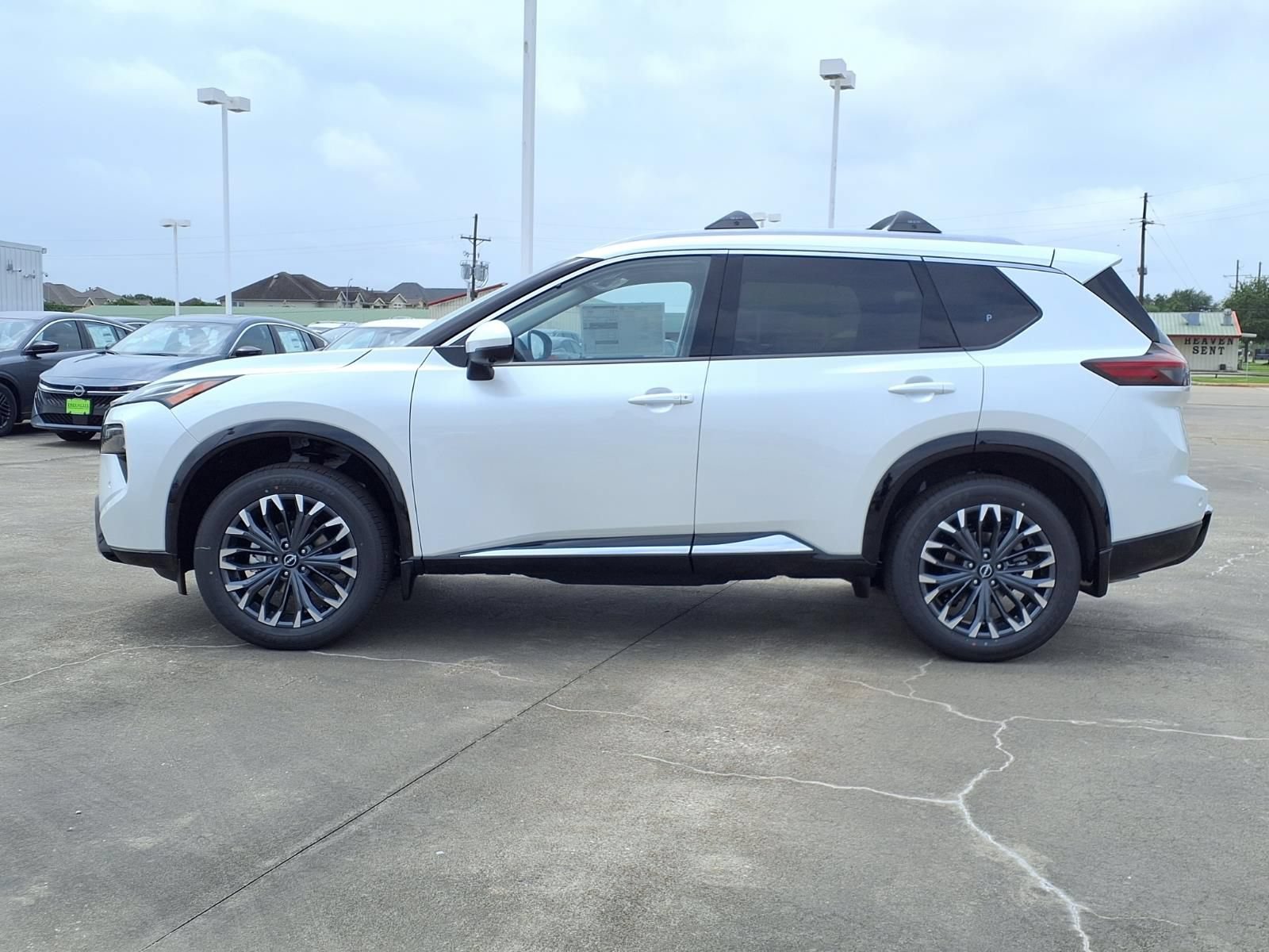 New 2026 Nissan Rogue Platinum AWD/4WD image 7