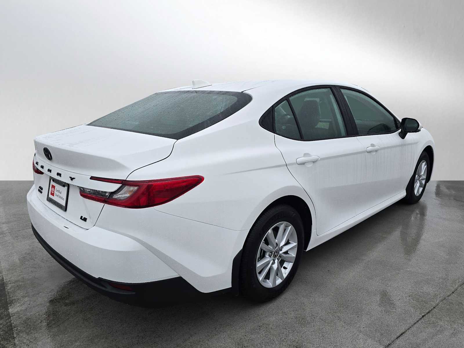 Certified 2025 Toyota Camry LE image 3
